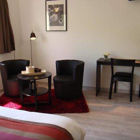 Côté Hôtel Légny Esterno foto