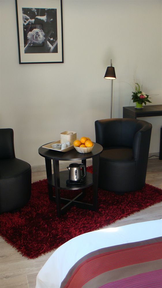 Côté Hôtel Légny Esterno foto
