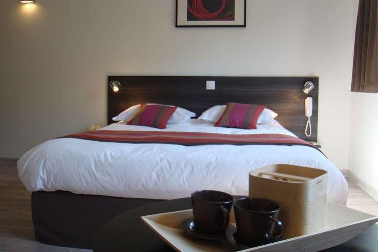 Côté Hôtel Légny Esterno foto